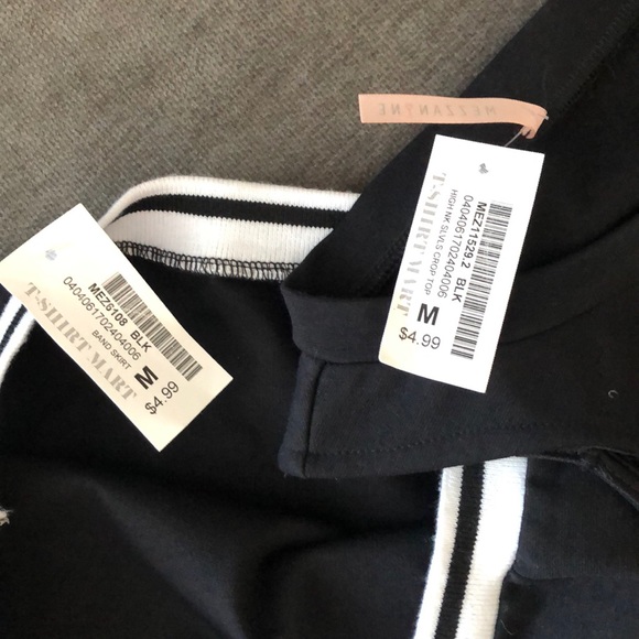 Two piece crop top and skirt - Picture 4 of 5